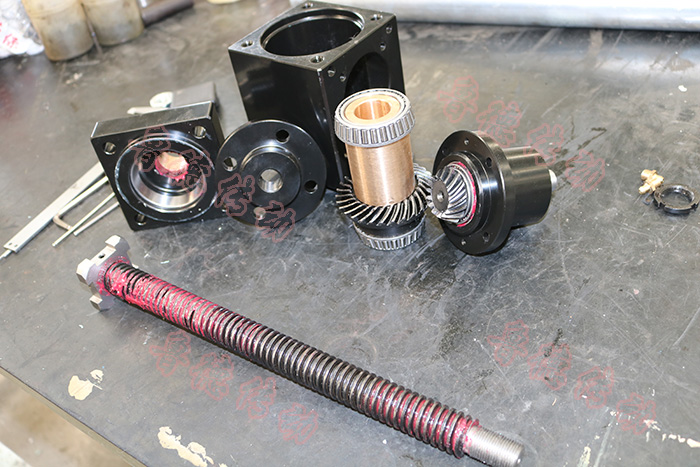 錐（zhuī）齒輪<a id=