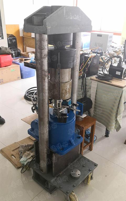 絲杆升（shēng）降機自鎖