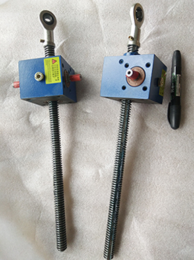 絲杆升降機壽命（mìng）